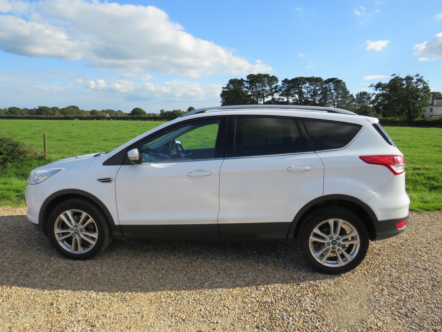 Used Ford Kuga 2014 for sale - 75918510: Photo 28