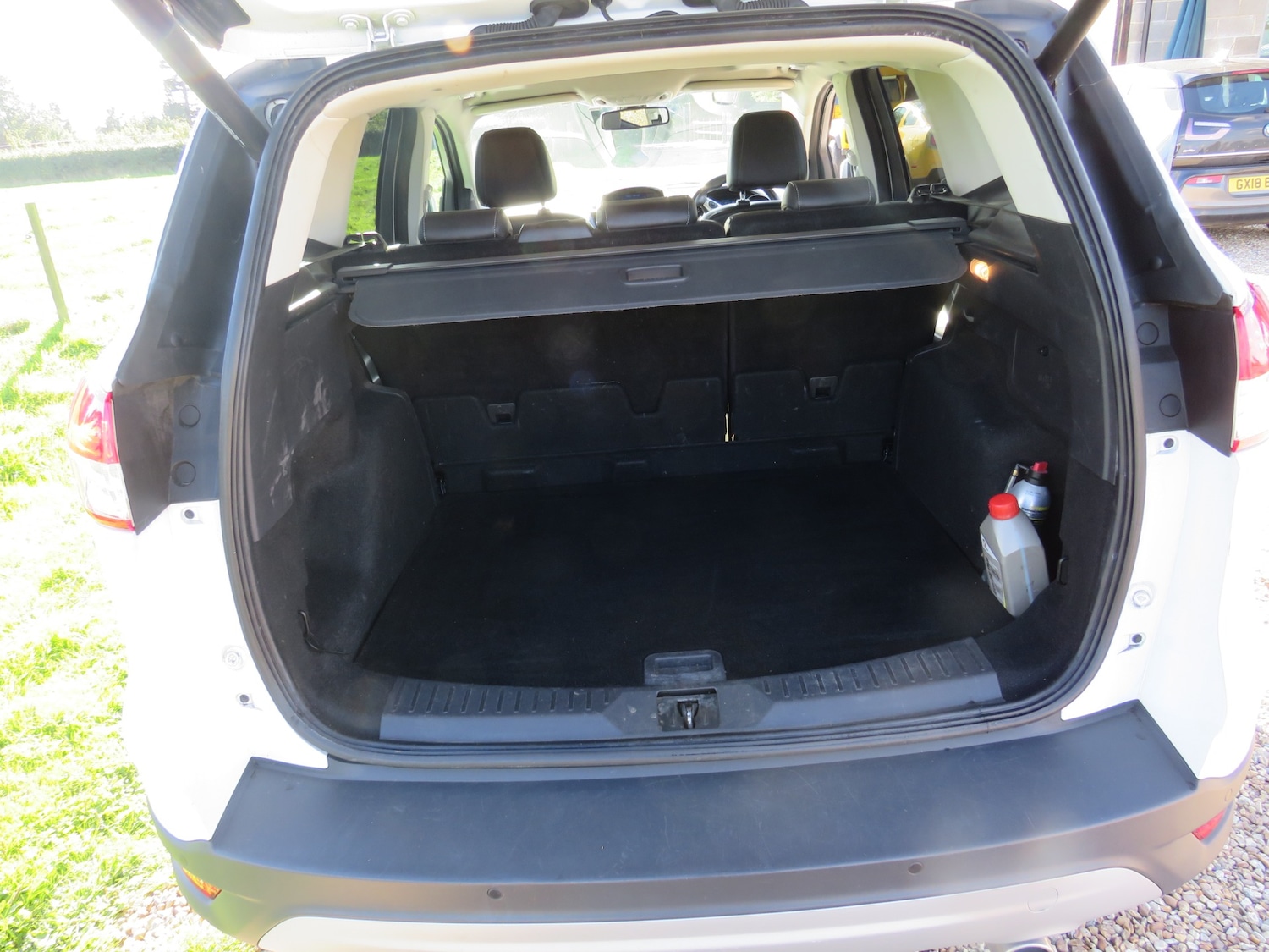 Used Ford Kuga 2014 for sale - 75918510: Photo 32