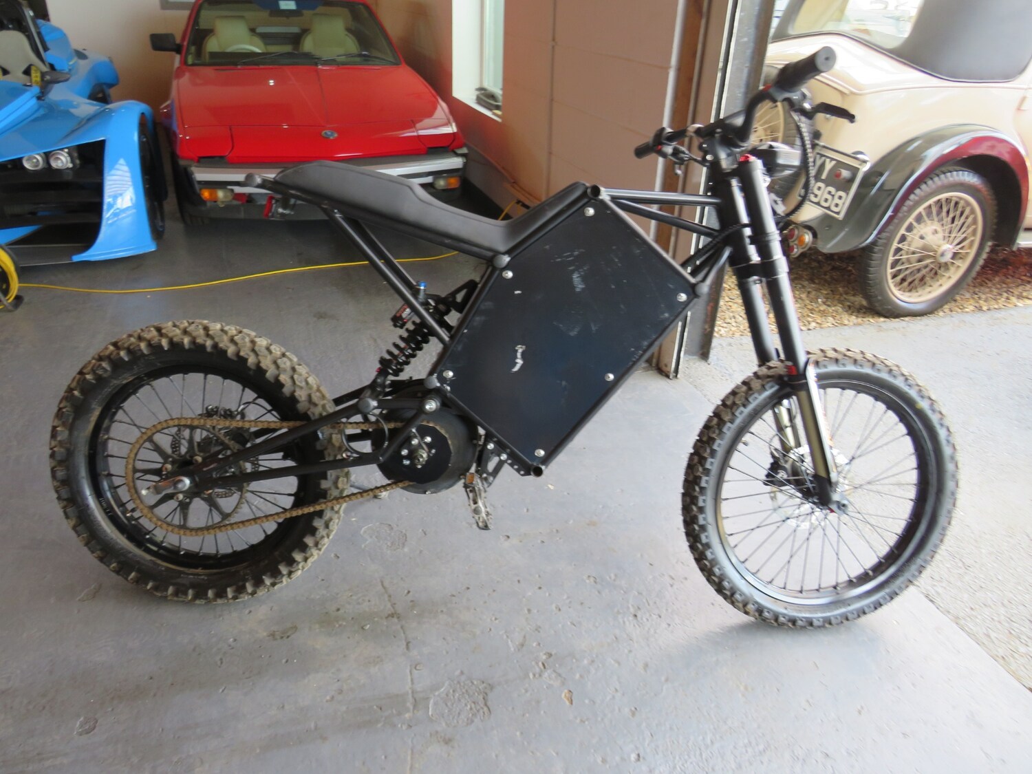 E MOTORBIKE OFF ROAD