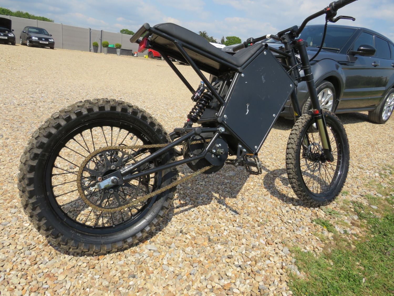 E MOTORBIKE OFF ROAD