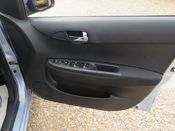 Used Hyundai i20 2013 for sale - 75651520: Photo 11