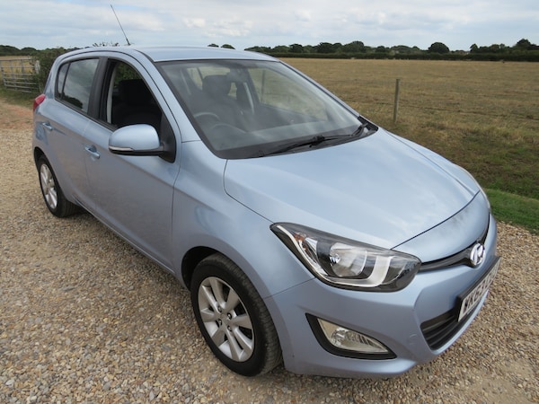Used Hyundai i20 2013 for sale - 75651520: Photo 1