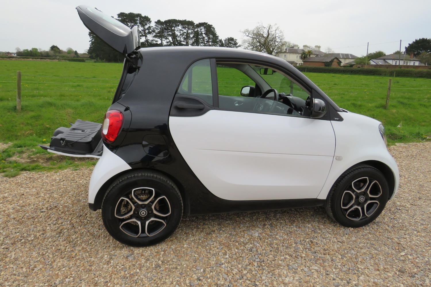 Used smart fortwo 2018 for sale - 78180600: Photo 10