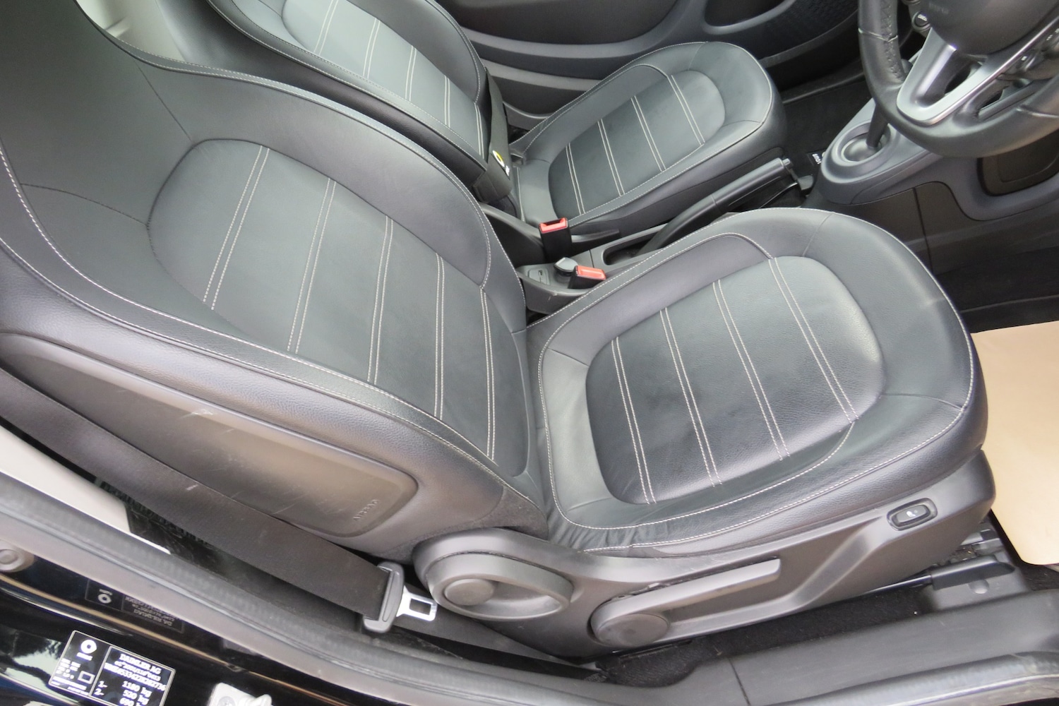 Used smart fortwo 2018 for sale - 78180600: Photo 19