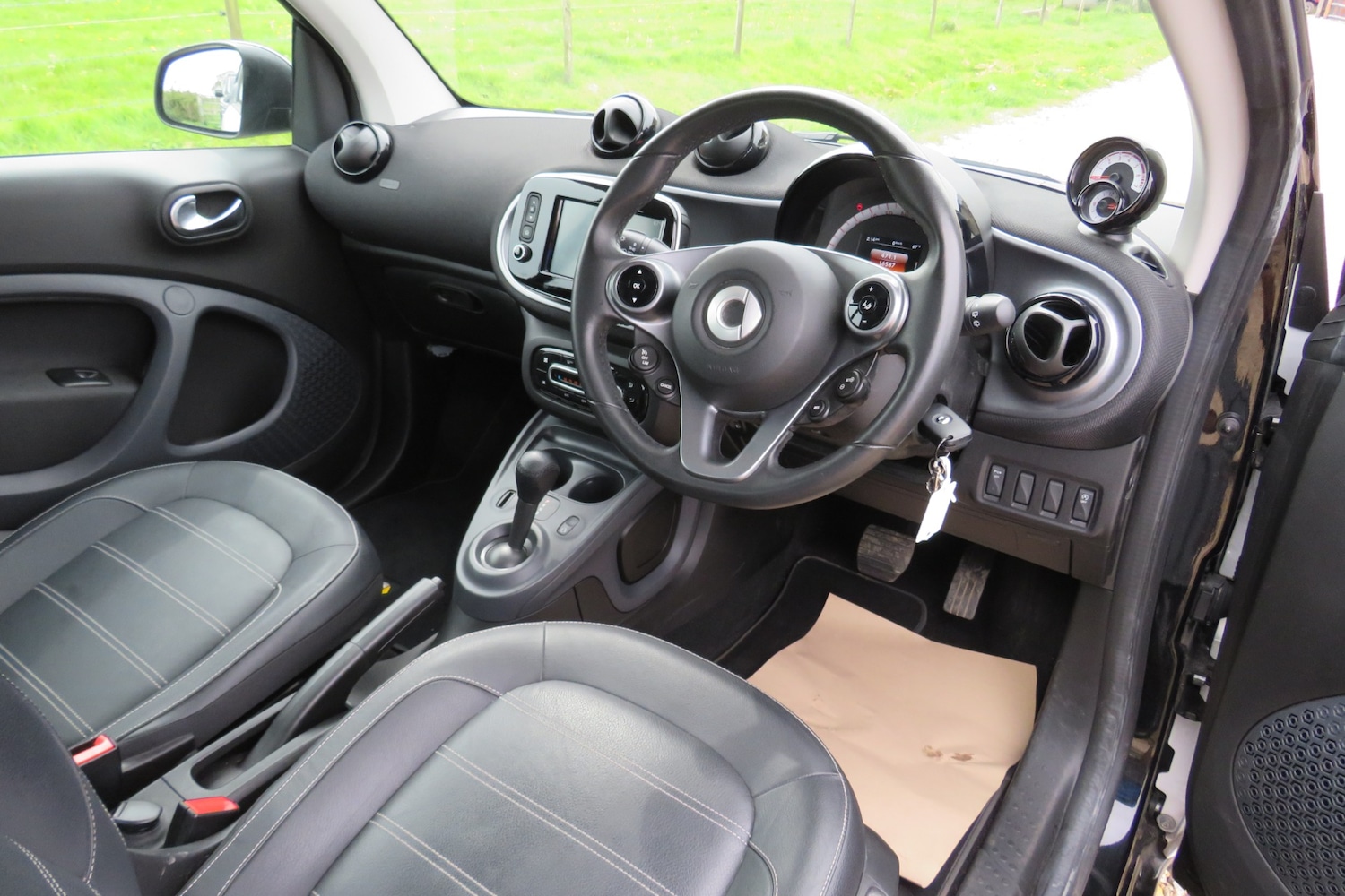 Used smart fortwo 2018 for sale - 78180600: Photo 4