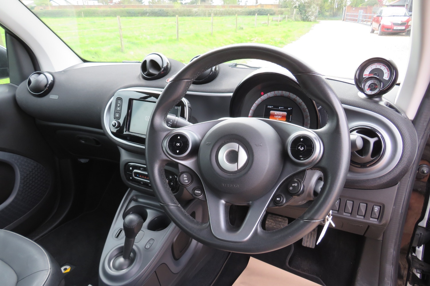 Used smart fortwo 2018 for sale - 78180600: Photo 7