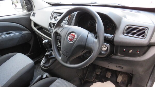 Used Fiat Doblo 2016 for sale - 69546239: Photo 25
