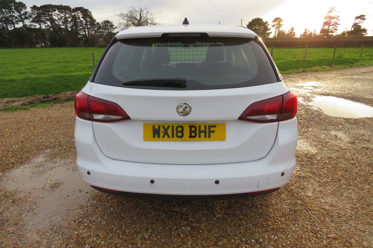 Used Vauxhall Astra 2018 for sale - 76958223: Photo 13