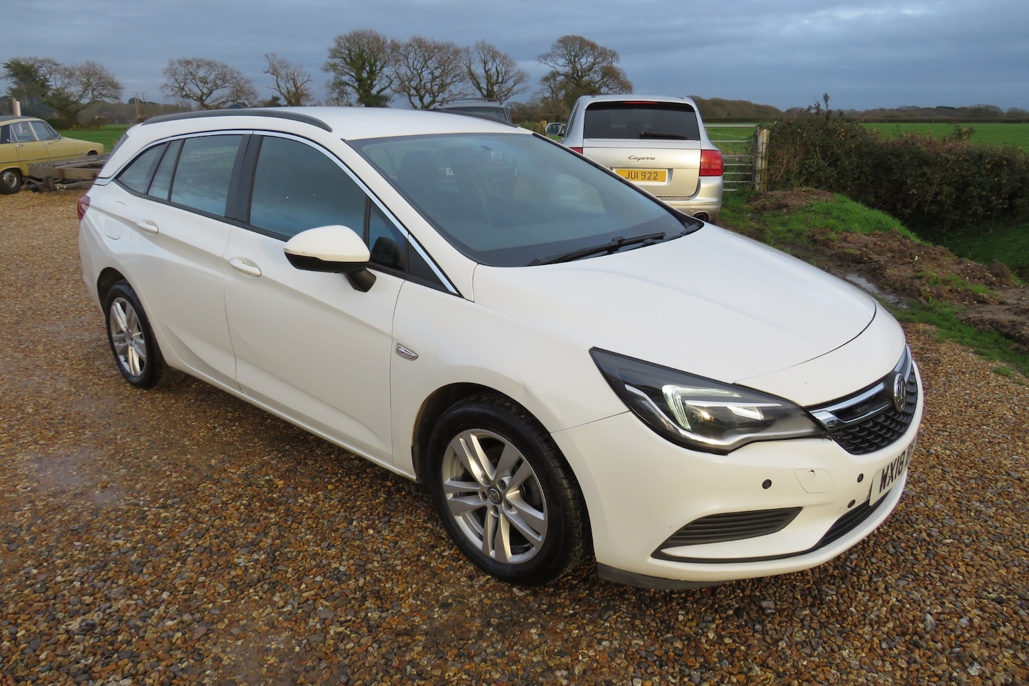 Used Vauxhall Astra 2018 for sale - 76958223: Photo 8
