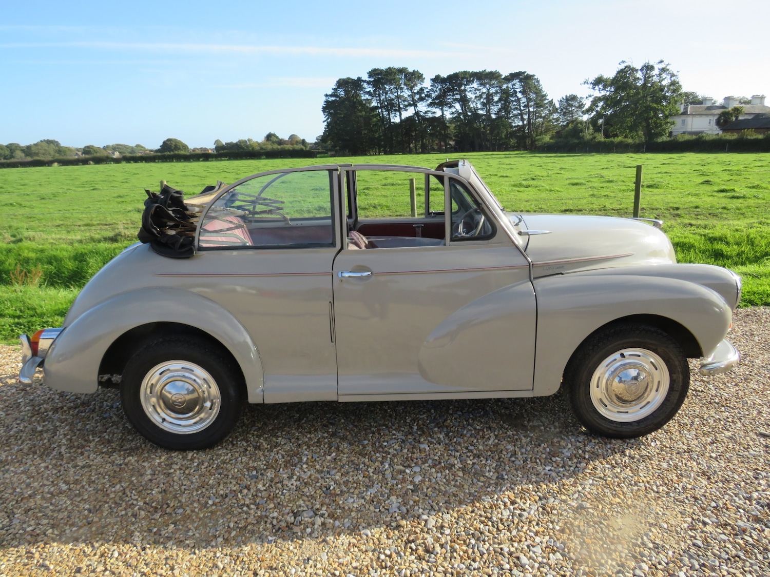Used Morris Minor 1955 for sale - 76183802: Photo 2
