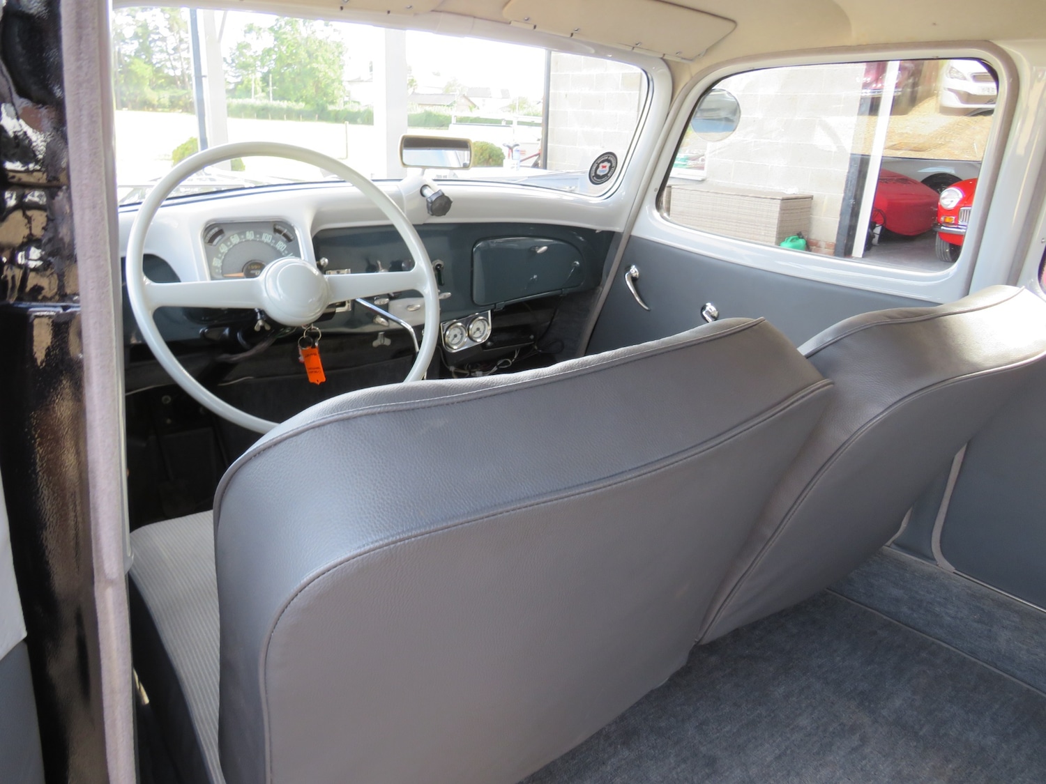 Vehicle 44