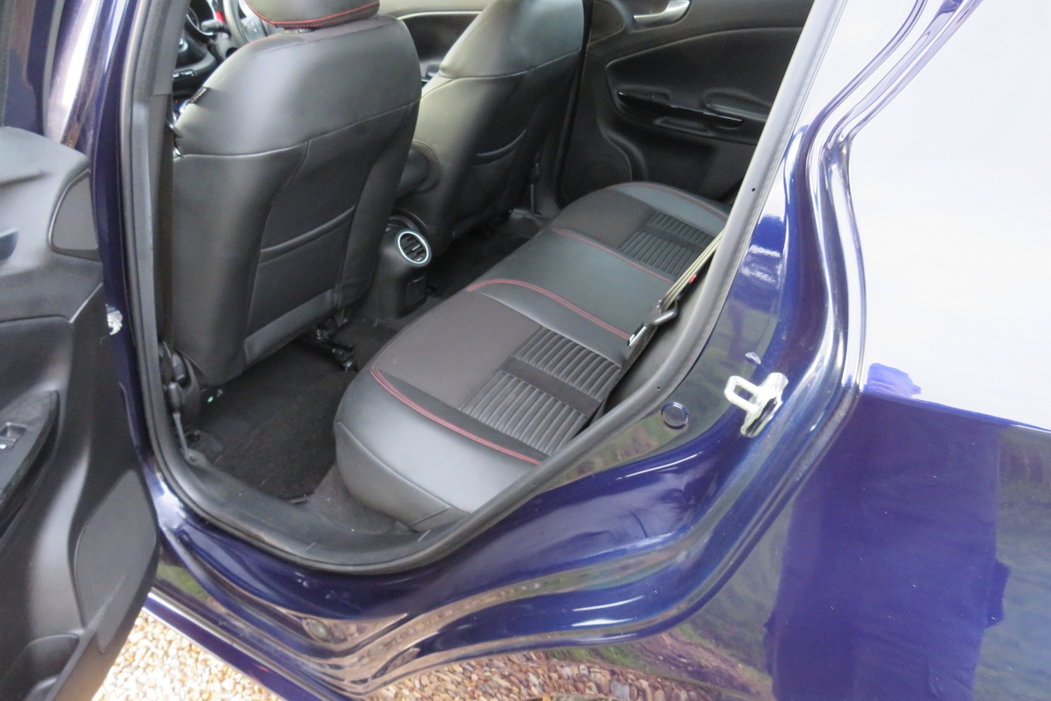 Used Alfa Romeo Giulietta 2011 for sale - 76908212: Photo 34