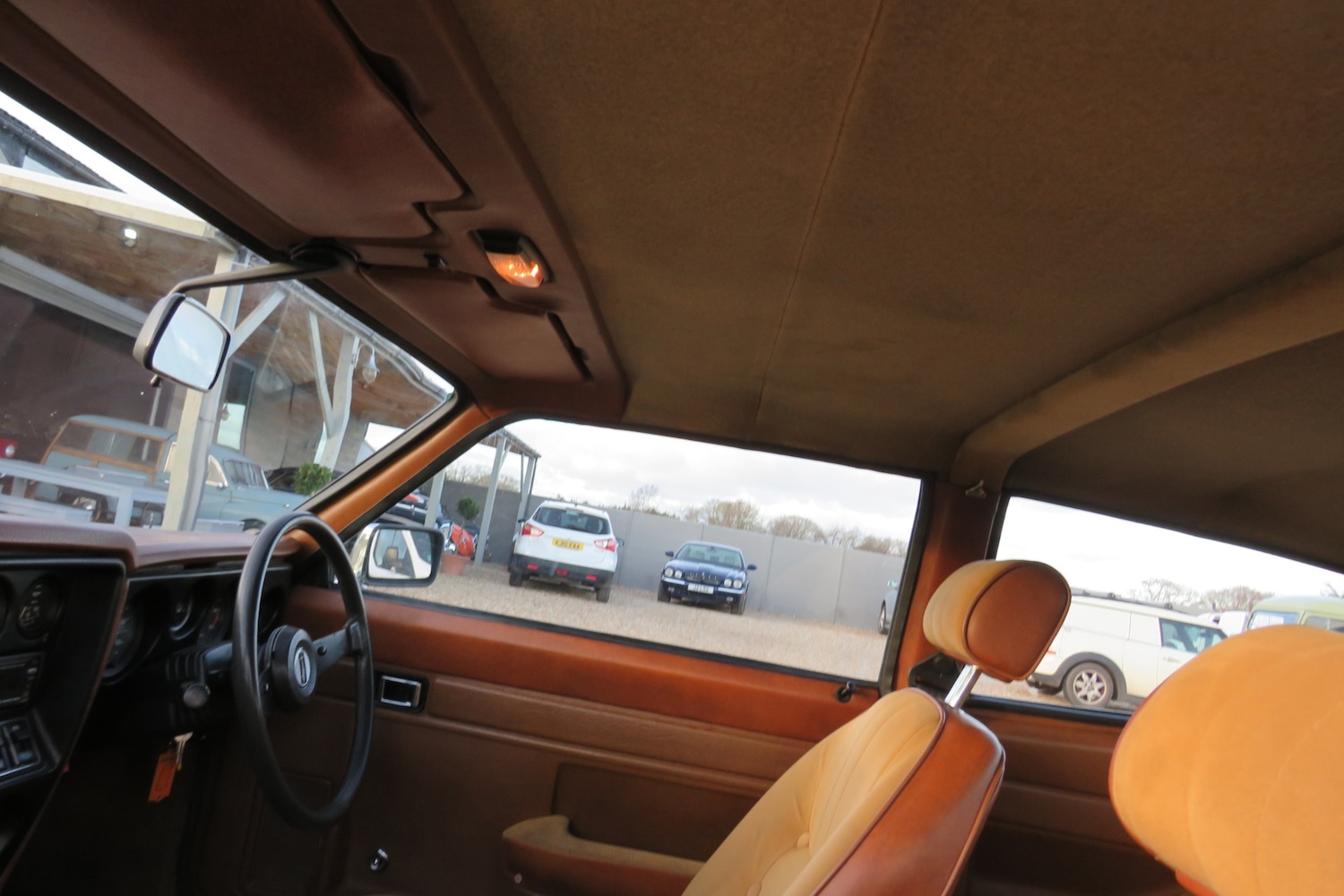 Used Reliant Scimitar 1978 for sale - 76583406: Photo 9