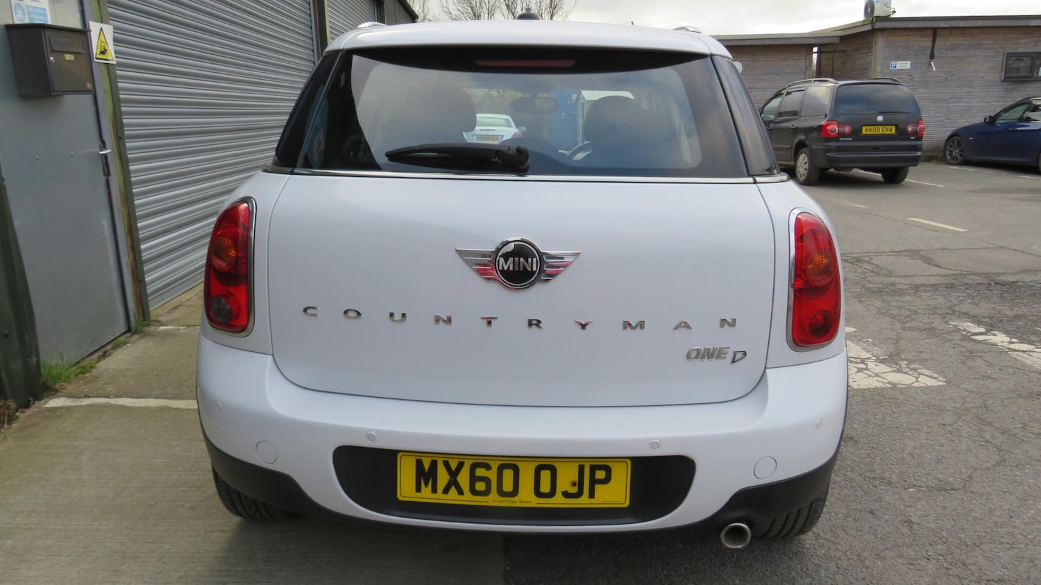 Vehicle 29