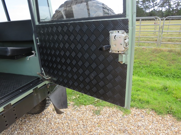 Used Land Rover 90 1987 for sale - 72091258: Photo 21