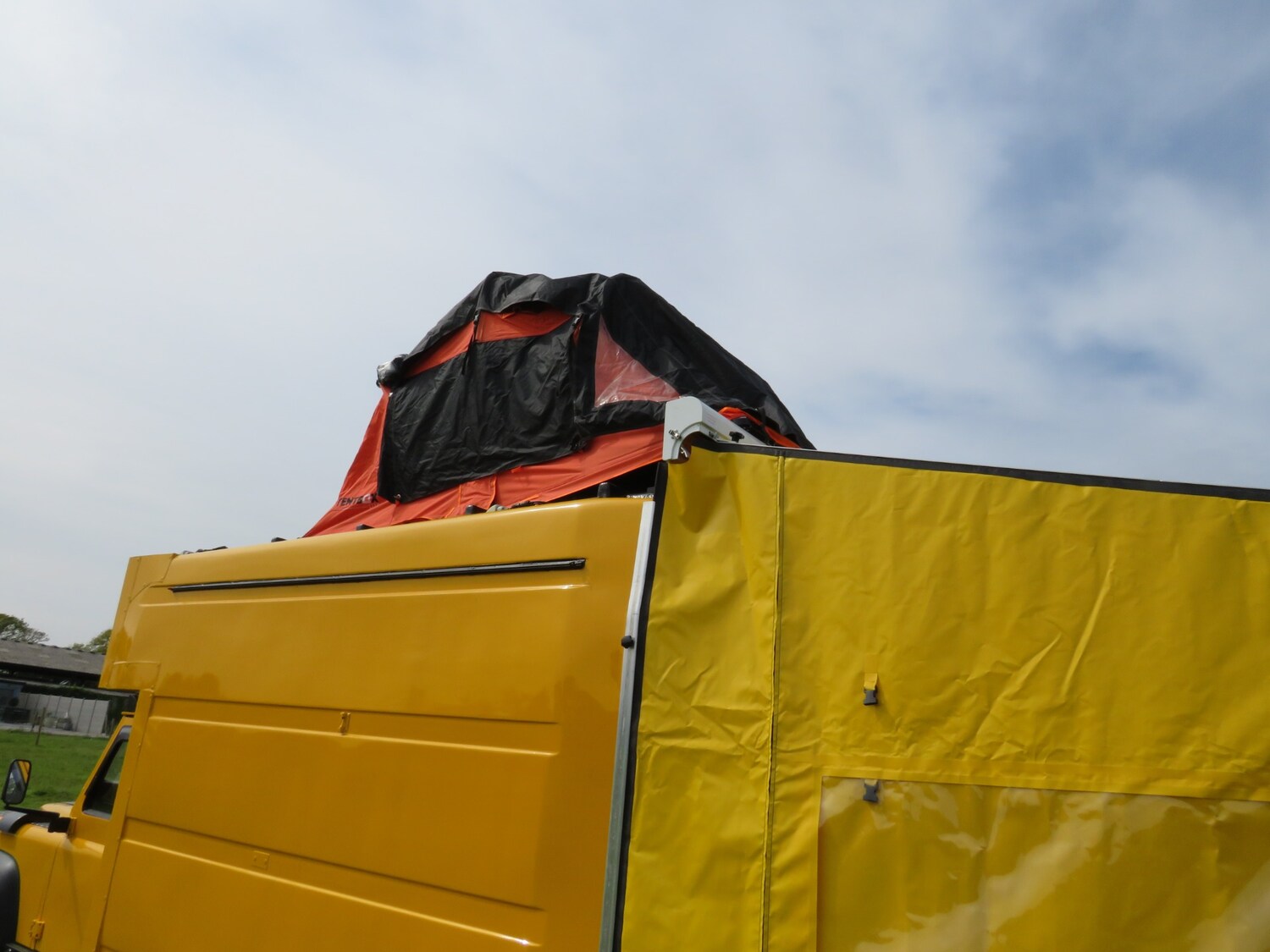 Vehicle 33