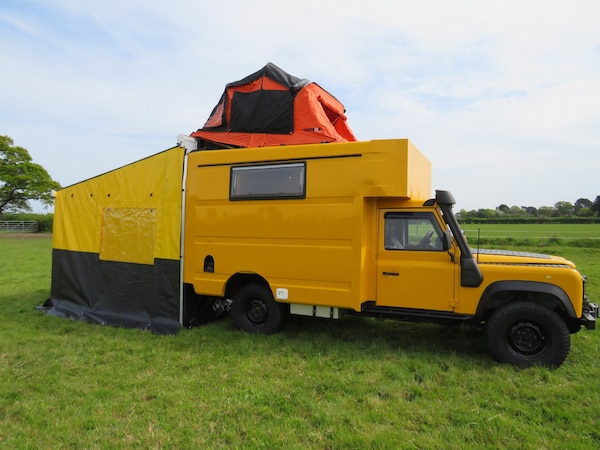 Used Land Rover Defender 130 1997 for sale - 74480481: Photo 44