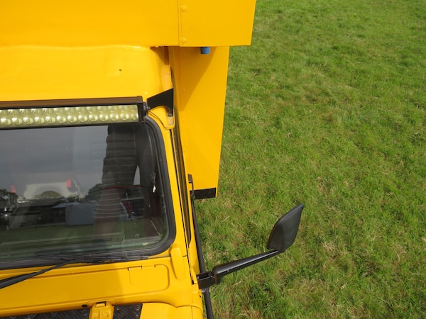 Used Land Rover Defender 130 1997 for sale - 74480481: Photo 71