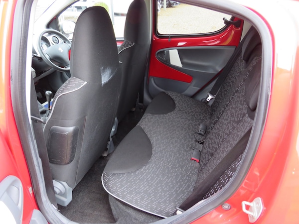 Used Peugeot 107 2012 for sale - 73802610: Photo 16