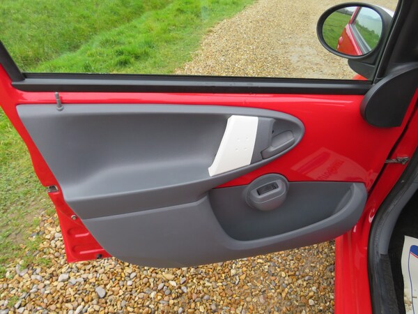 Used Peugeot 107 2012 for sale - 73802610: Photo 20