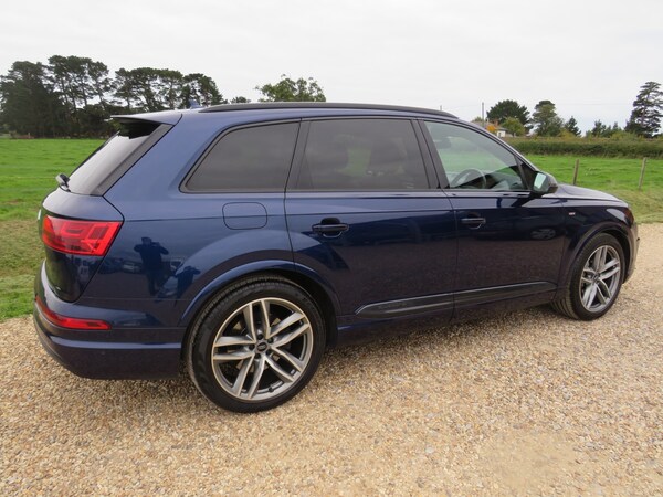 Used Audi Q7 2019 for sale - 76300832: Photo 33