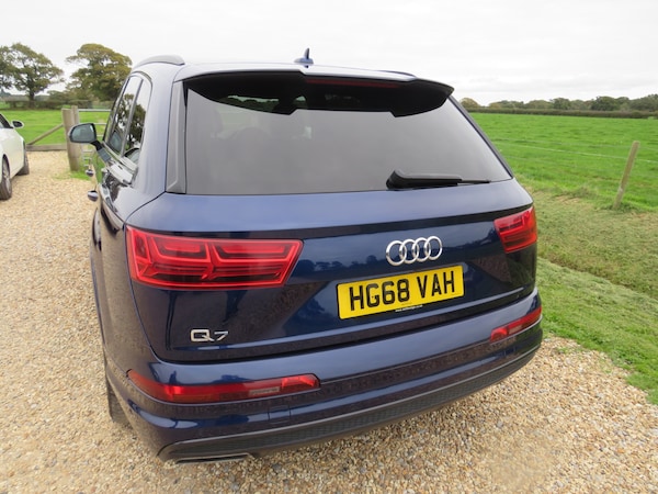Used Audi Q7 2019 for sale - 76300832: Photo 9