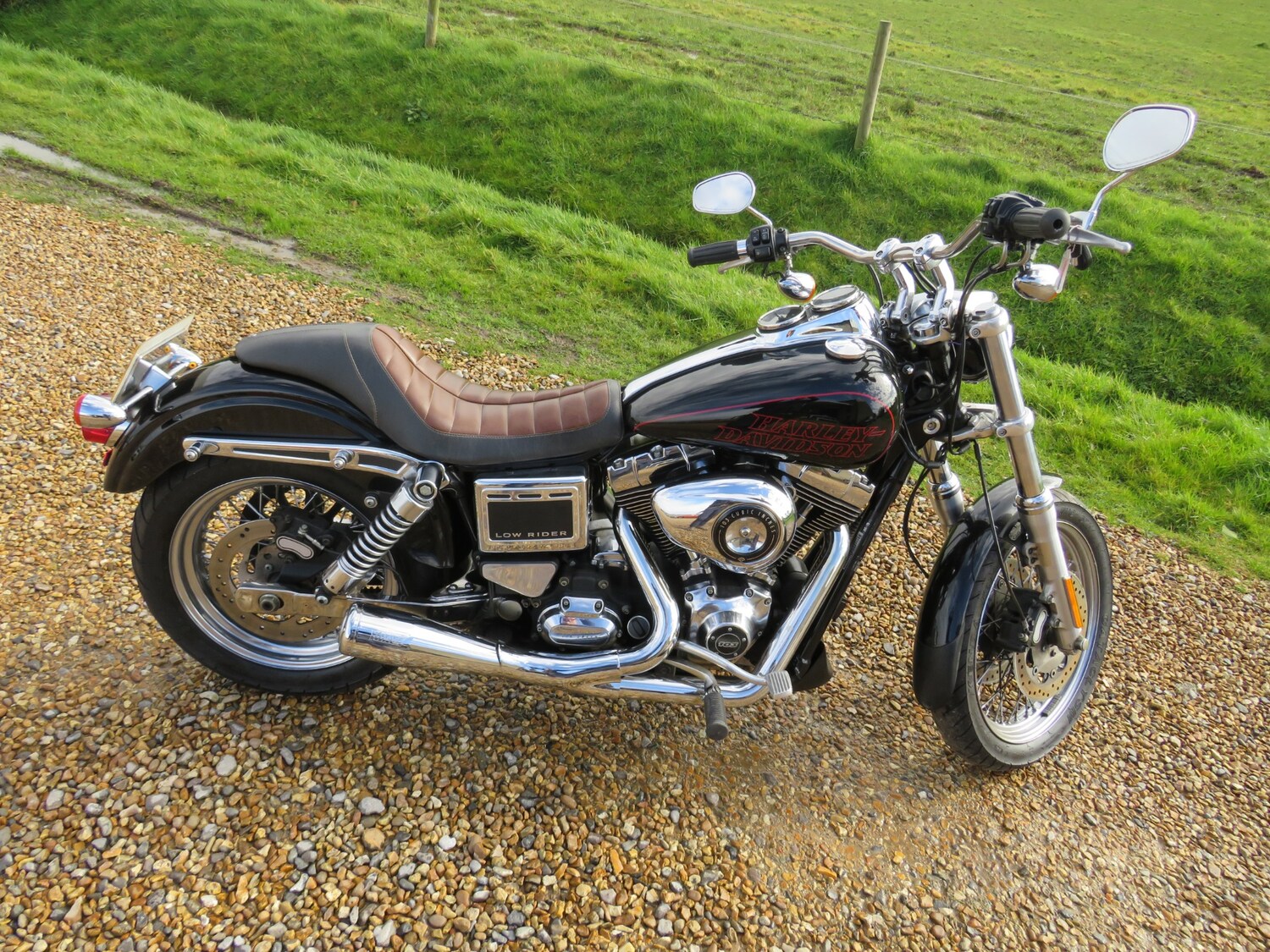 Harley-Davidson DYNA LOW RIDER