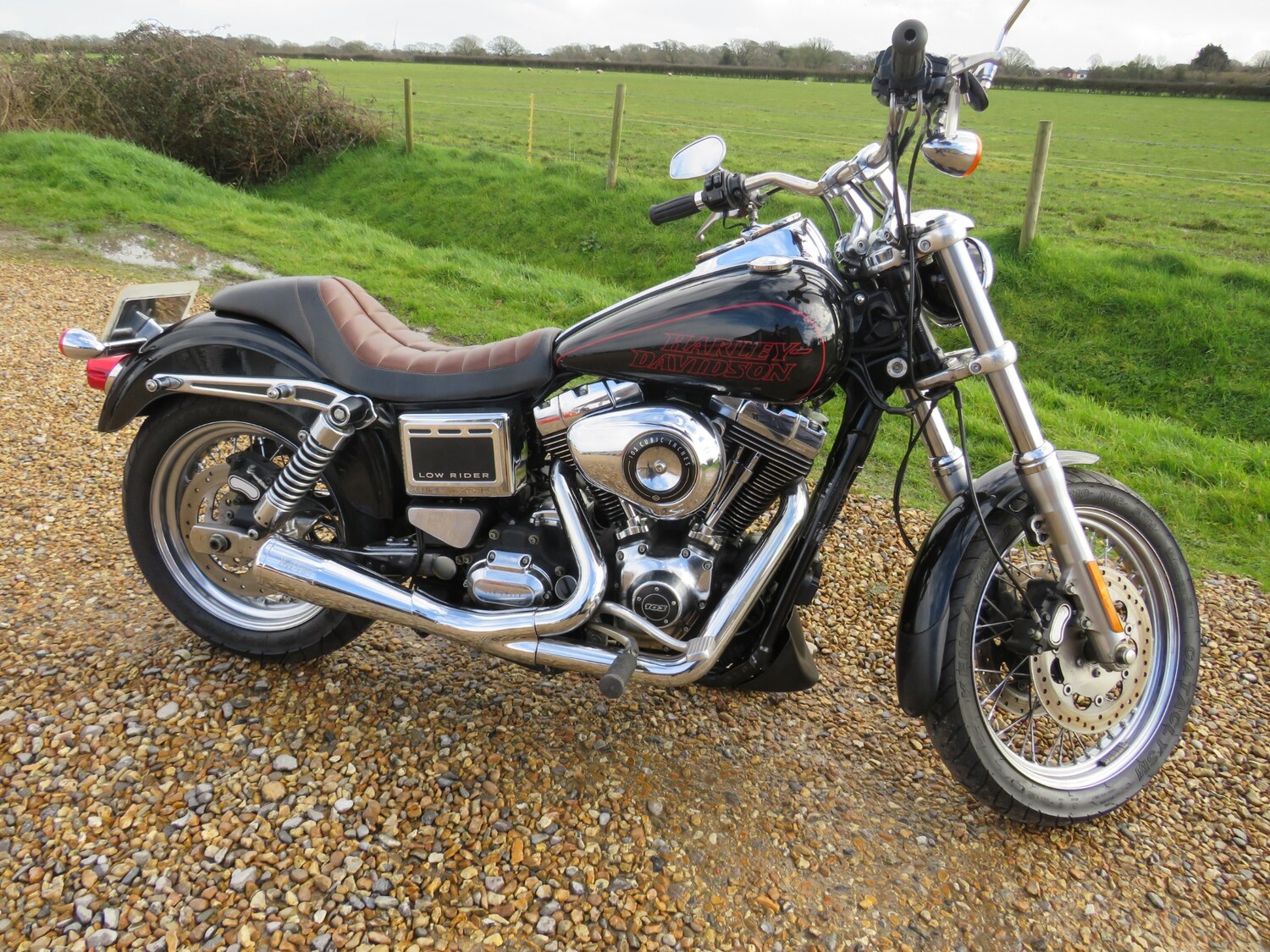 Harley-Davidson DYNA LOW RIDER