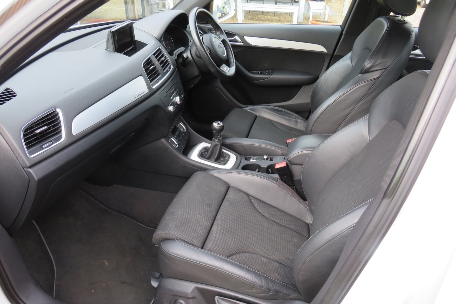 Used Audi Q3 2013 for sale - 76919234: Photo 22