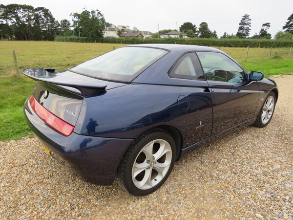 Used Alfa Romeo GTV 2001 for sale - 70580819: Photo 13