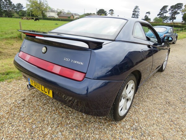 Used Alfa Romeo GTV 2001 for sale - 70580819: Photo 21