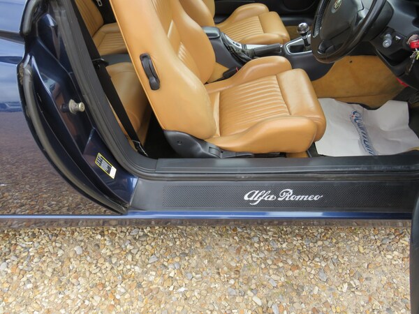 Used Alfa Romeo GTV 2001 for sale - 70580819: Photo 35