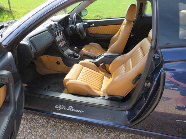 Used Alfa Romeo GTV 2001 for sale - 70580819: Photo 40