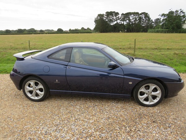 Used Alfa Romeo GTV 2001 for sale - 70580819: Photo 47