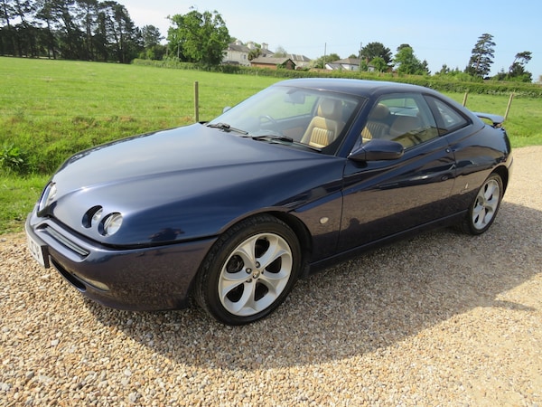 Used Alfa Romeo GTV 2001 for sale - 70580819: Photo 4