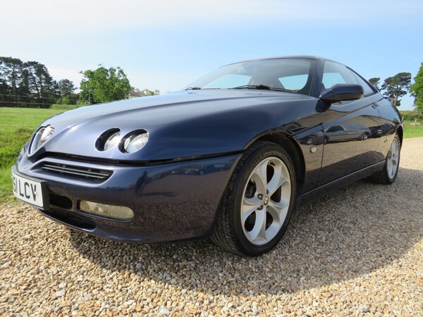 Used Alfa Romeo GTV 2001 for sale - 70580819: Photo 57