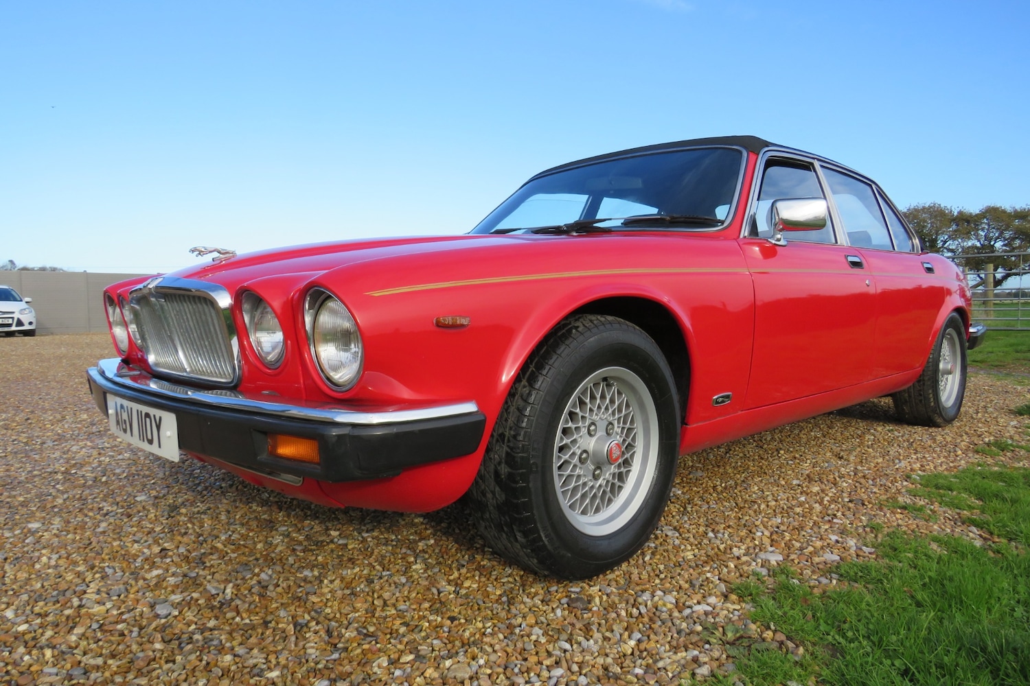 Used Jaguar XJ 1982 for sale - 76456590: Photo 4
