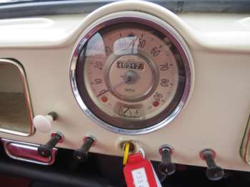 Used Morris Minor 1963 for sale - 74051534: Photo