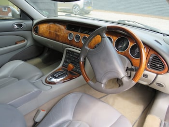 Used Jaguar XK8 2000 for sale - 79031453: Photo