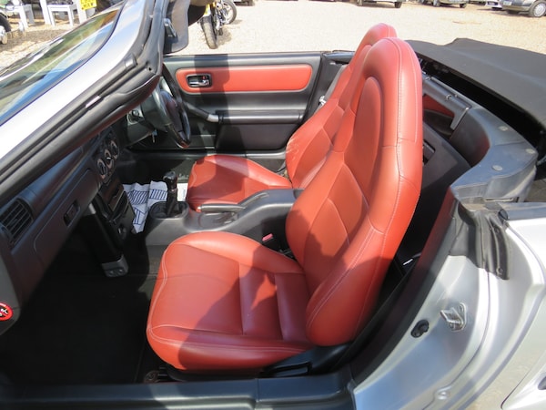Used Toyota MR2 2000 for sale - 76011478: Photo 16