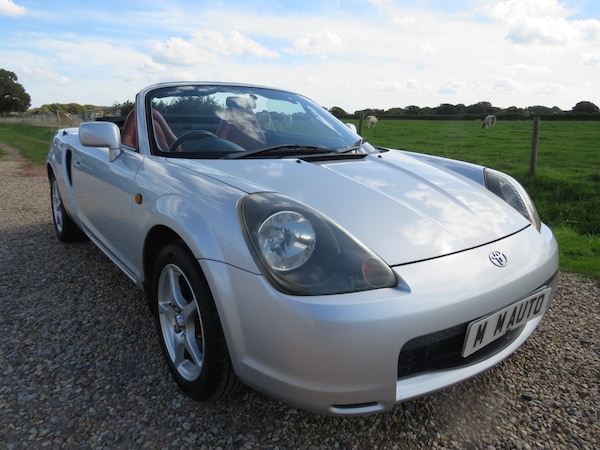 Used Toyota MR2 2000 for sale - 76011478: Photo 3