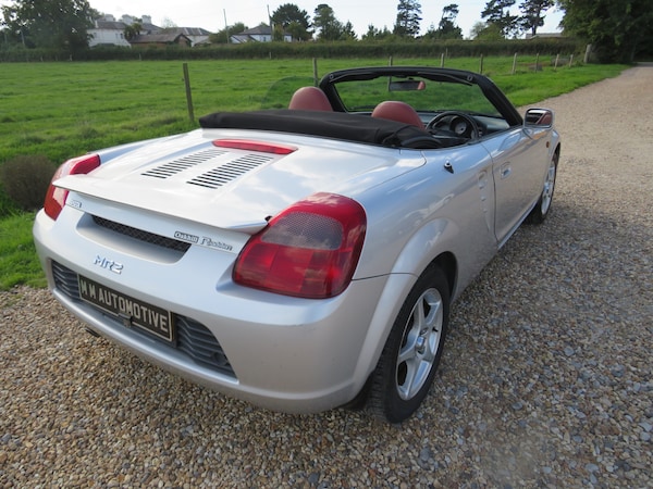 Used Toyota MR2 2000 for sale - 76011478: Photo 7