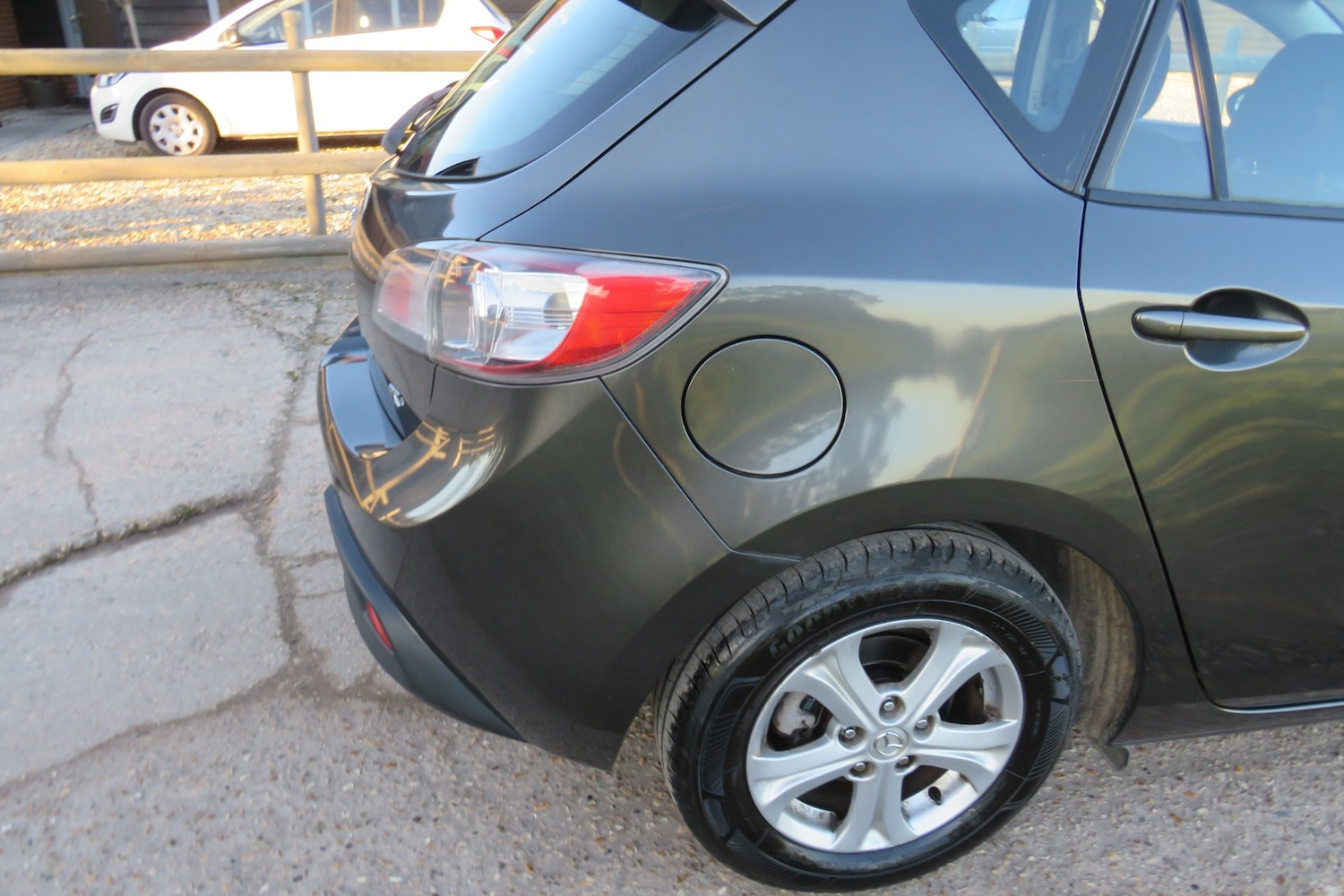 Used Mazda Mazda3 2011 for sale - 77105804: Photo 42