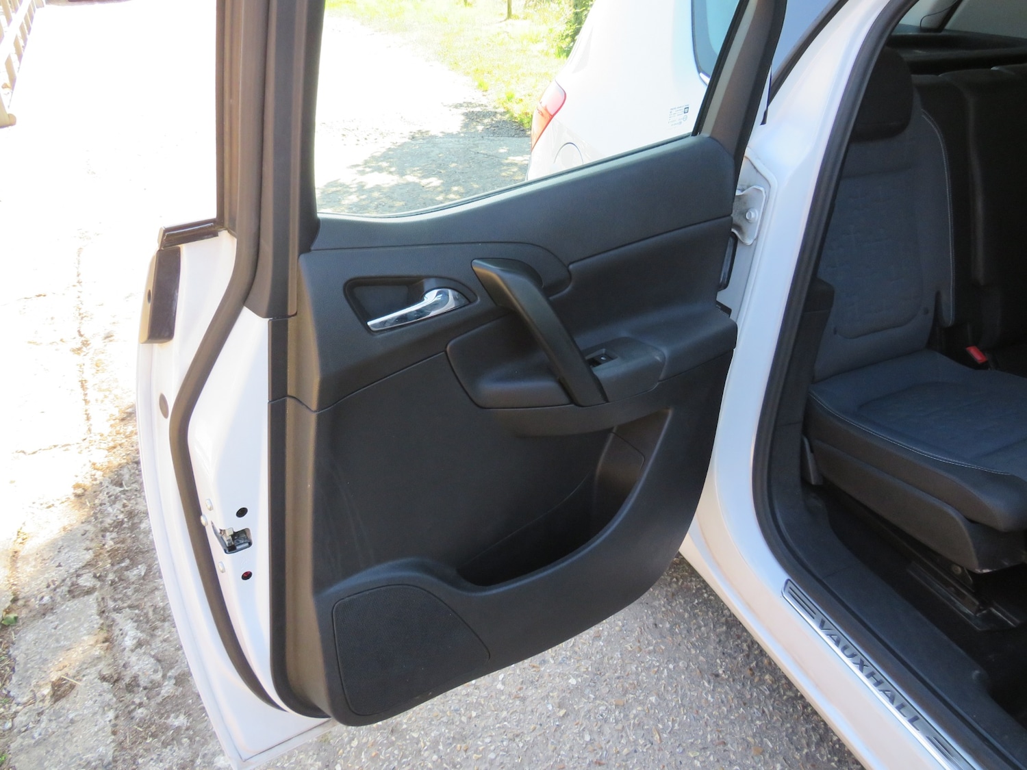 Vehicle 14