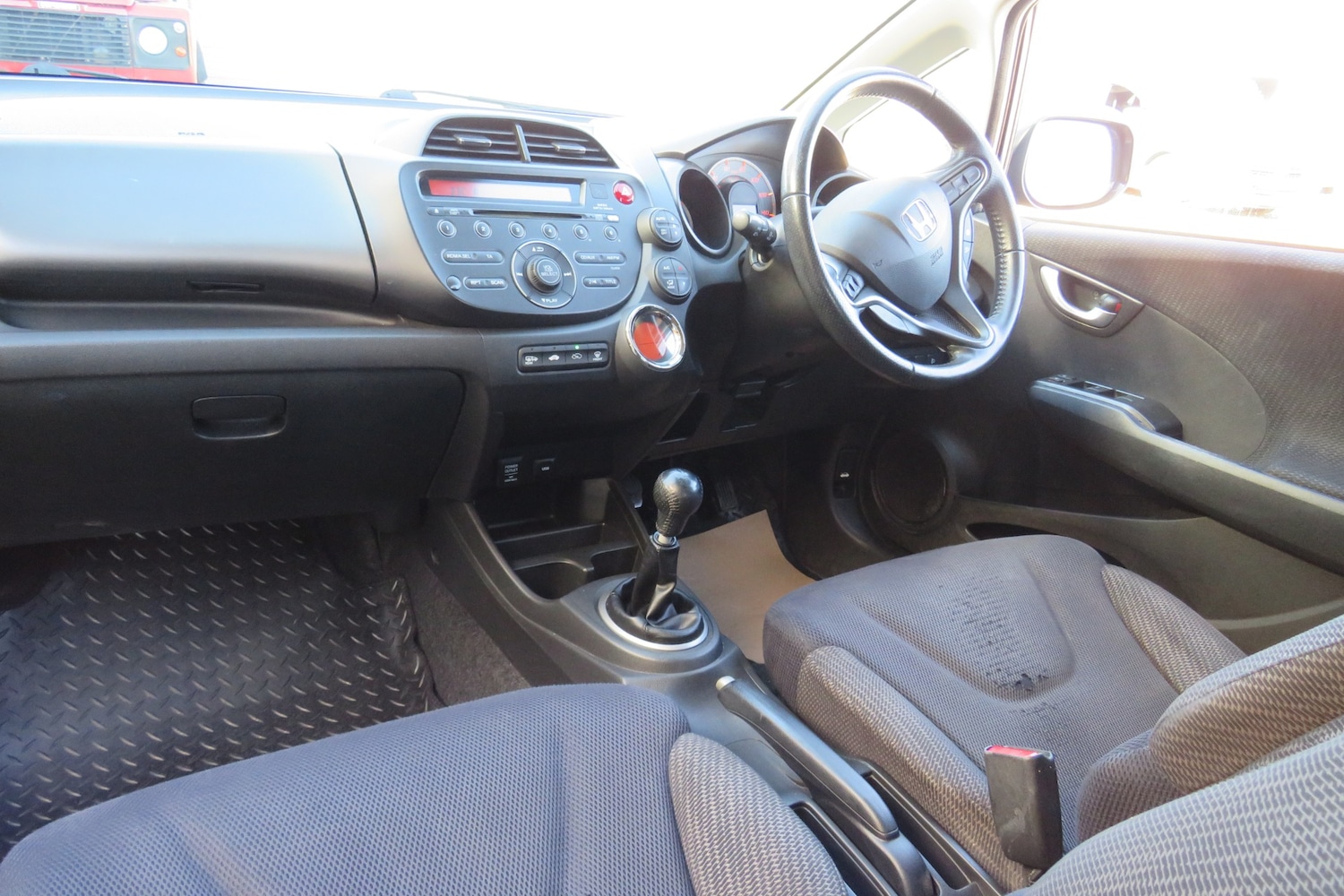 Used Honda Jazz 2013 for sale - 77950728: Photo 30