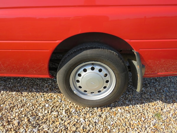 Used Ford Escort 2001 for sale - 72265200: Photo 25