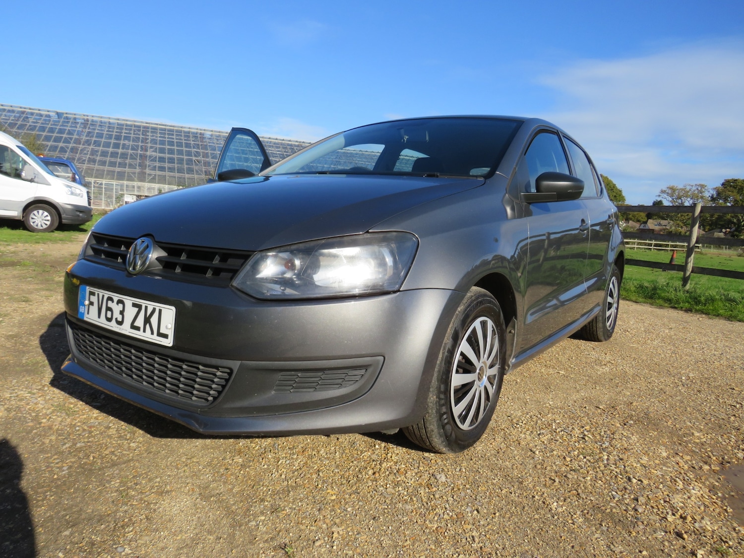 Used Volkswagen Polo 2013 for sale - 76363206: Photo 1