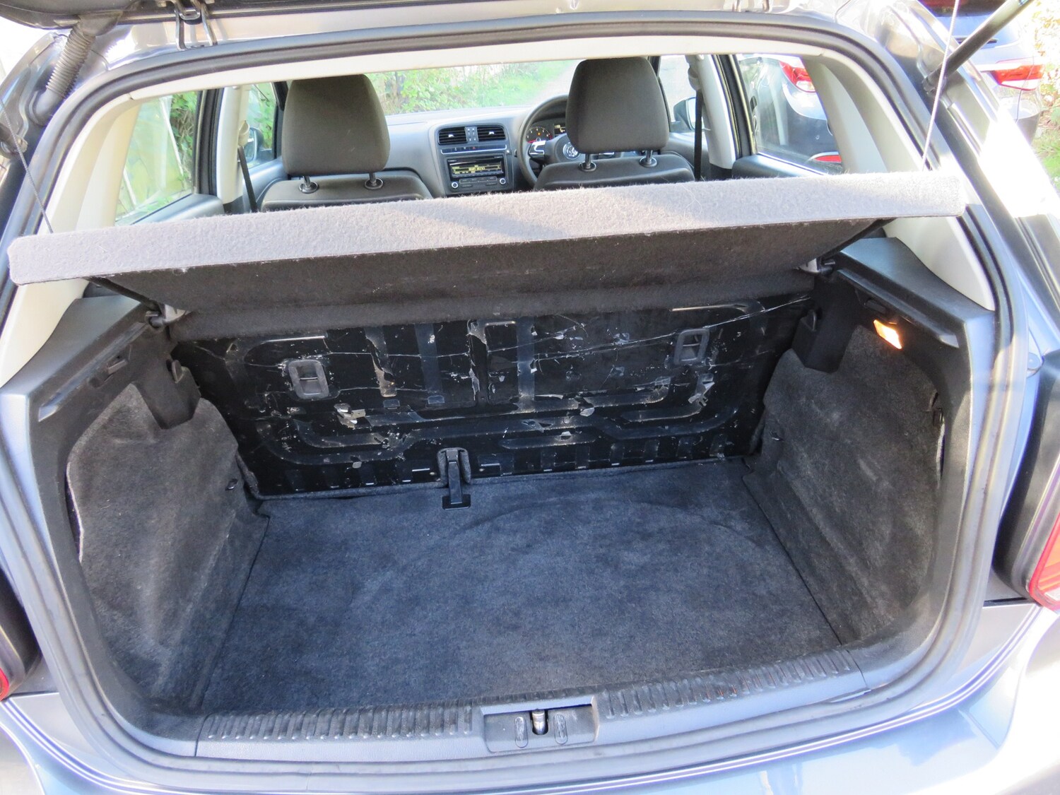 Used Volkswagen Polo 2013 for sale - 76363206: Photo 36