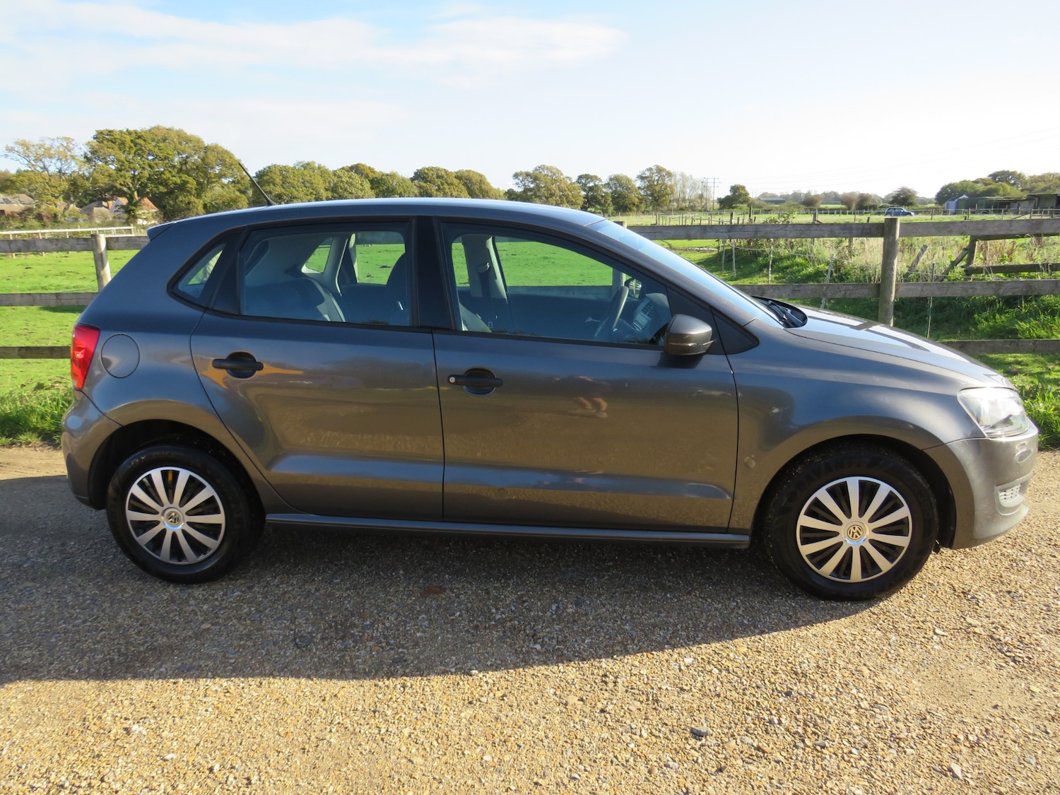 Used Volkswagen Polo 2013 for sale - 76363206: Photo 4