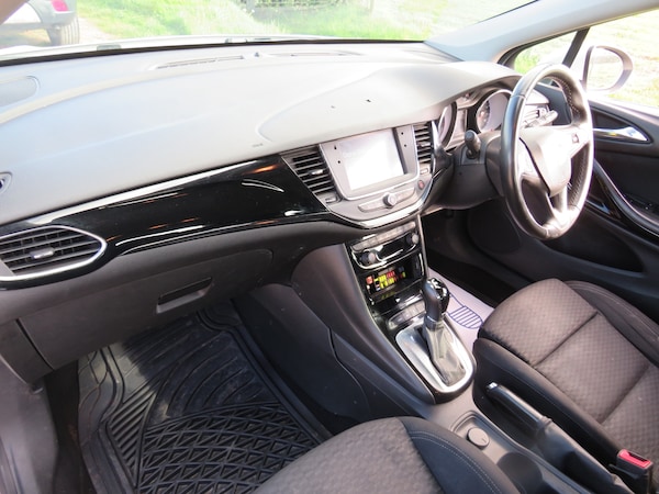 Used Vauxhall Astra 2019 for sale - 76027759: Photo 11